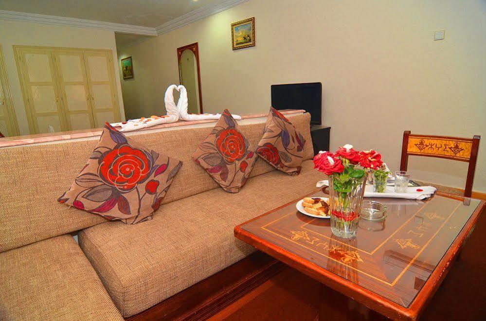 Omega Hotel Agadir Exterior foto